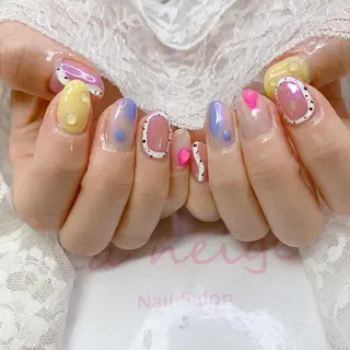 ネイル La neige* yuki 🐩🌙のネイルデザイン