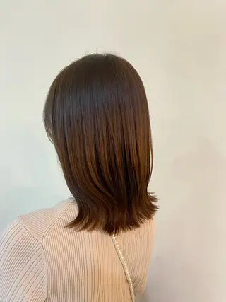 ミディアム ミディアムレイヤー/ 艶カラーNorikaのヘアスタイル