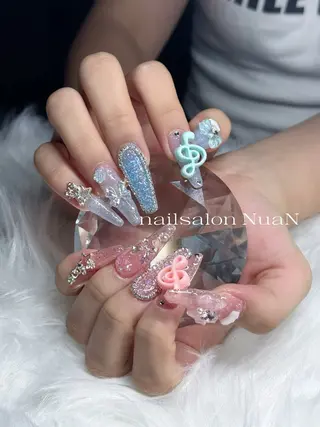 ネイル NuaN ミニモ停止中のネイルデザイン