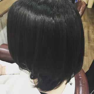 ミディアム カラー embrace エンブレイスのヘアスタイル