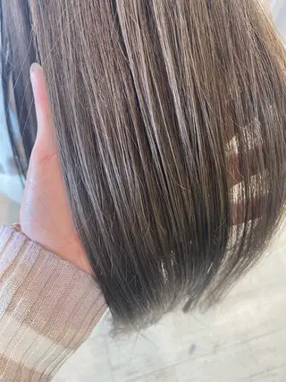 ロング カラー 小顔レイヤー/ ベージュ🤍Rieのヘアスタイル