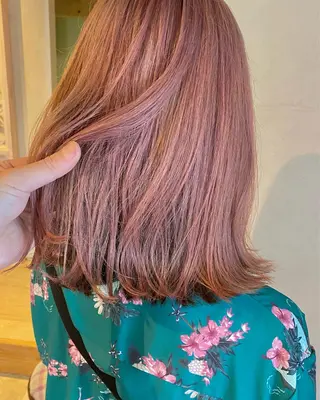 ミディアム カラー 似合わせカラーパーマ 🌿kitin米川のヘアスタイル