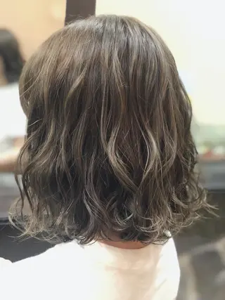 ミディアム カラー ヘアアレンジ 溝口 ひなこのマツエク・マツパデザイン