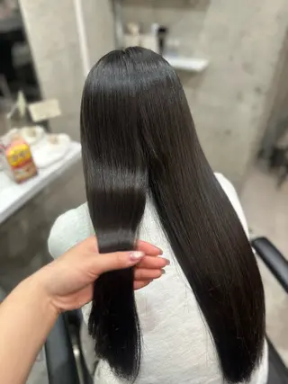 ロング 濱本 樹蘭のヘアスタイル