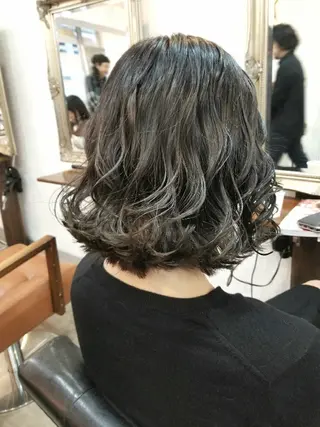 ミディアム カラー bathair  所属・bathair 持田侑祐のヘアスタイル