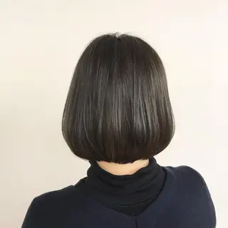 ショート カラー 髪質改善　ボブ 外ハネボブ　白間　光のヘアスタイル