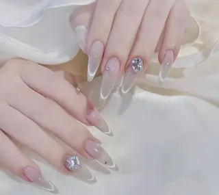 ネイル AKIKO ネイルサロンのネイルデザイン