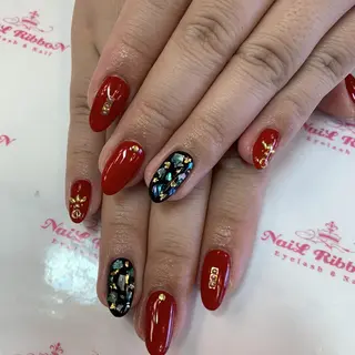 ネイル ネイルリボン 受付スタッフのネイルデザイン