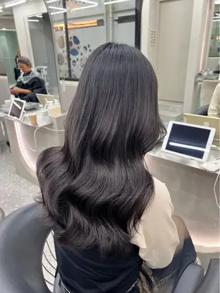 ロング カラー 💎髪質改善💎 LondMeliaのヘアスタイル