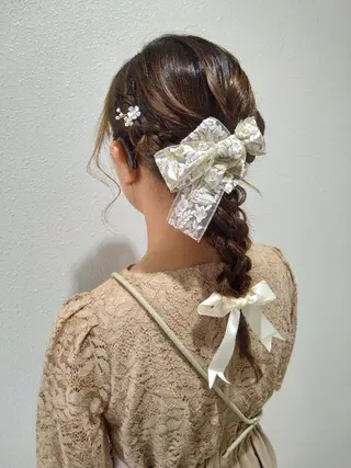 セミロング ヘアアレンジ Hair&Make Delight*のヘアスタイル