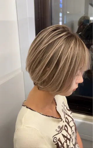 ショート カラー 池袋シャドールーツ /バレイヤージュ戸田のヘアスタイル