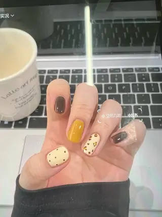 ネイル イブ ネイリのネイルデザイン