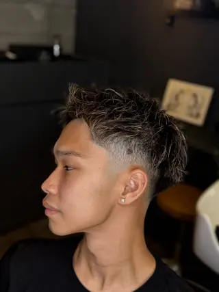 ミディアム メンズ トミヤマ シュウトのヘアスタイル