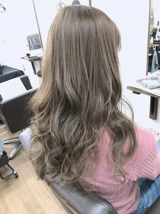 セミロング カラー 森田 滉平のヘアスタイル