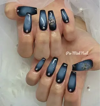 セミロング Pio Mielのネイルデザイン