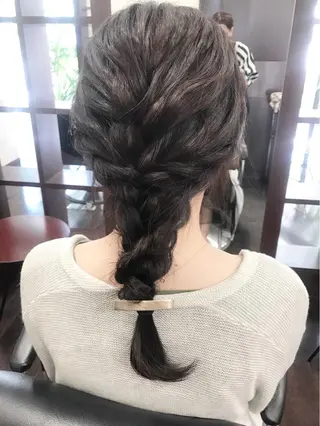 ロング ヘアアレンジ 沢田 瞳のヘアスタイル