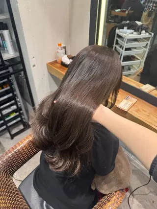ロング カラー 暖色カラー🤎Red Neo meiのヘアスタイル