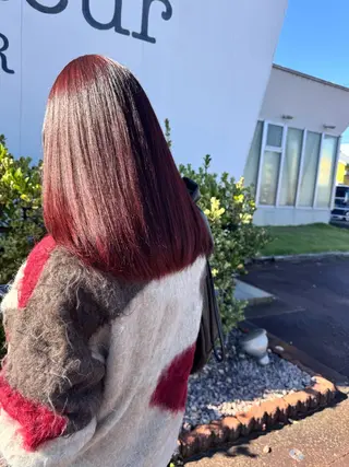 セミロング カラー アライズ所属・✨髪質改善✨ブリーチ 無しカラー山下竣介のヘアスタイル