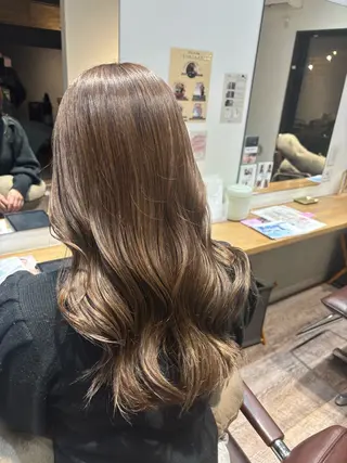 ロング カラー ふじた/透明感カラー レイヤーカットのヘアスタイル