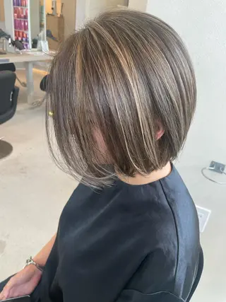 ショート カラー AKI 🐉のヘアスタイル