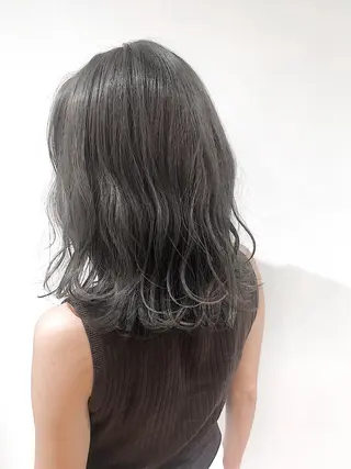 ミディアム カラー パーマ ヘアアレンジ ブリーチカラー🔥 パーマ【佐々木凌平】のヘアスタイル