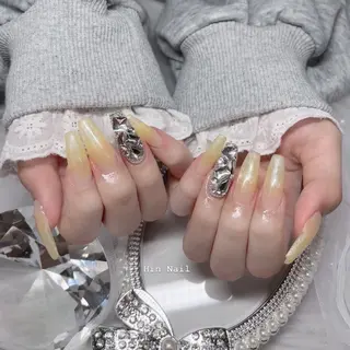 ネイル HIN NAILのネイルデザイン