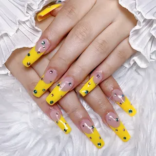 ネイル 🍭Yun nail hyejin🌸のネイルデザイン