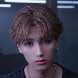 ショート カラー メンズ 湖城 恵吾のヘアスタイル