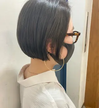 ショート カラー Hareru 豊田 修廣のヘアスタイル