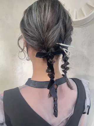 ミディアム ヘアアレンジ 梅田美容室 山崎海波のヘアスタイル