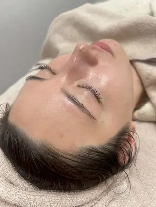 ハーブ&艶肌ワックス re:proのエステ・リラクイメージ