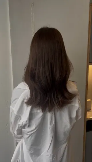 カラー 谷口 萌瑛のヘアスタイル