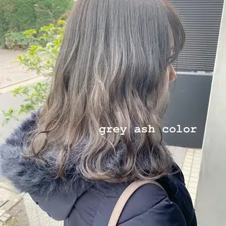 ミディアム カラー ヘアアレンジ 🫧柔色/トレンド カラー/川辺晴加のヘアスタイル