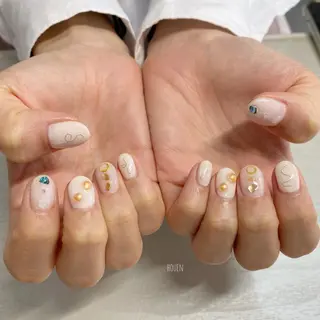 ネイル I pinknail 韓国風·持ち込み専門のネイルデザイン