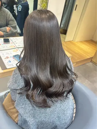 セミロング 原田 夏姫のヘアスタイル