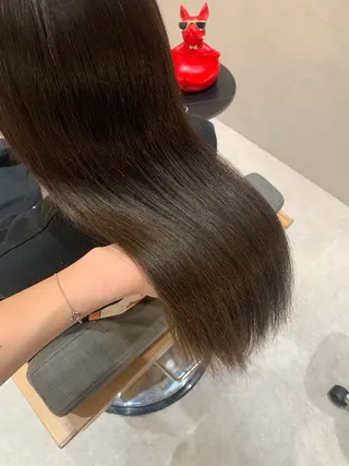 ロング 本多 永佳のヘアスタイル