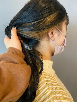 ロング カラー 砂原 ひよりのヘアスタイル