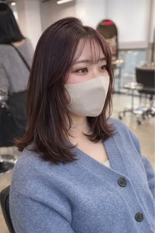 ミディアム 伊藤 優花のヘアスタイル