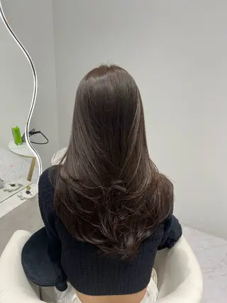 ロング カラー 𝑹𝒊𝒉𝒐🎀 名駅/大人韓国ヘアのヘアスタイル