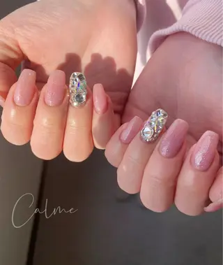 ショート カラー ネイル Nailsalon Calmeのネイルデザイン