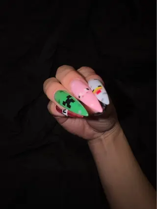 ネイル FELICE_ Aimiのネイルデザイン