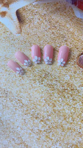 カラー ネイル Moonstone Salonのネイルデザイン