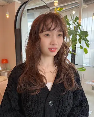 ロング 義本 風佳のヘアスタイル