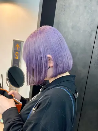 ショート カラー カット・ブリーチ TAIGAのヘアスタイル