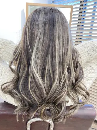 ロング カラー ハイライト⭐️上野 高広のヘアスタイル