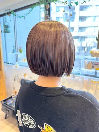 ショート カラー 赤間 飛鳥のヘアスタイル