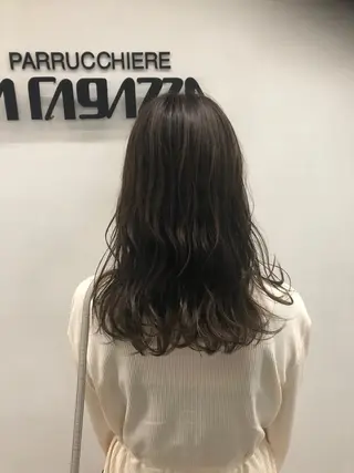 セミロング カラー 東條 克義のヘアスタイル
