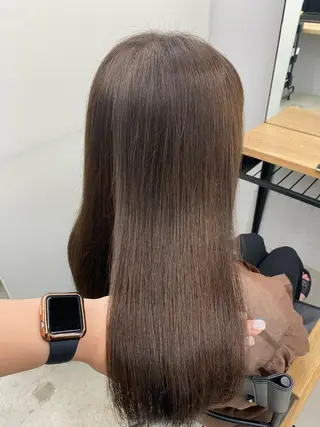 ミディアム ナガイ アヤのヘアスタイル