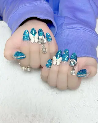 ネイル Feel ‪‪☺︎‬Yuriaのネイルデザイン