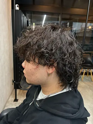 ミディアム 石井 圭祐のヘアスタイル